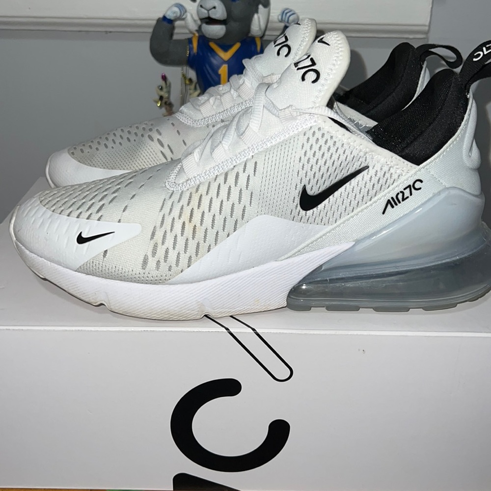 Air Max 270